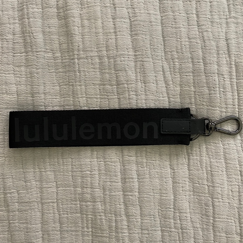 Lululemon Never Lost Keychain